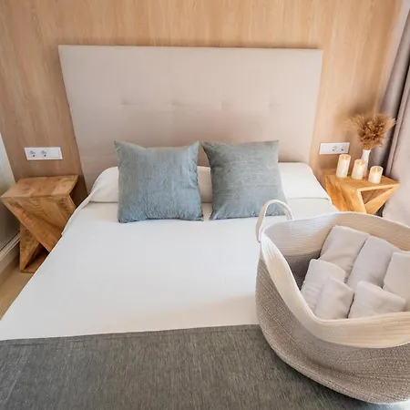 Torre Pinar 18-b شقة